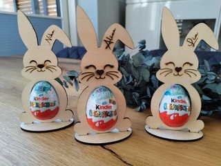 https://woelkchen.nrw/Shop/Ostern/artikel_Ueberraschungsei-Halter-Hase-personalisiert_56.html